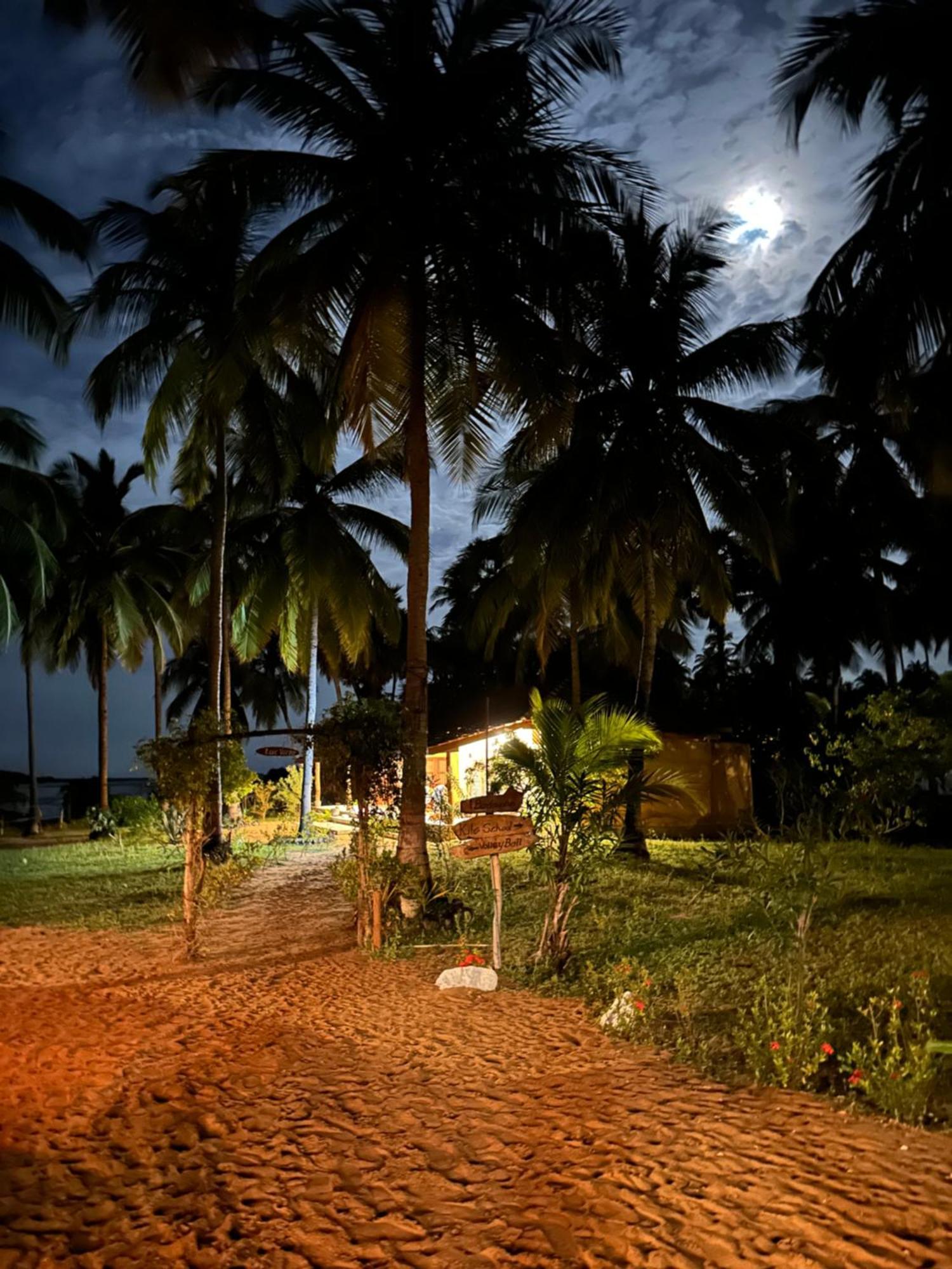 Kitelantis Hotel And Resort Kalpitiya Eksteriør billede